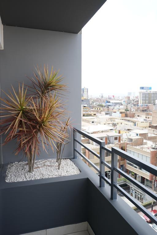 Mla Apartments - Alcanfores Lima Exterior photo